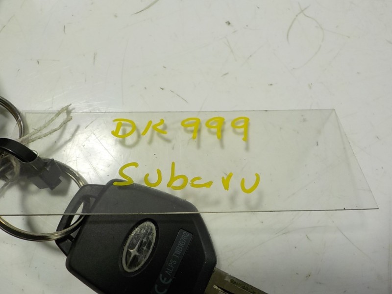 Recambio de antirrobo para subaru xv advance referencia OEM IAM 83133FJ000 88216FJ100 