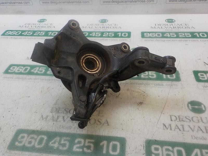 Recambio de mangueta delantera derecha para renault megane iii berlina 5 p business referencia OEM IAM   