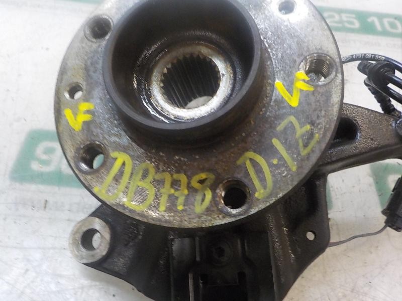 Recambio de mangueta delantera izquierda para renault megane iii berlina 5 p business referencia OEM IAM   