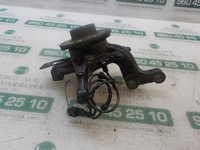 Recambio de mangueta delantera izquierda para renault megane iii berlina 5 p business referencia OEM IAM   