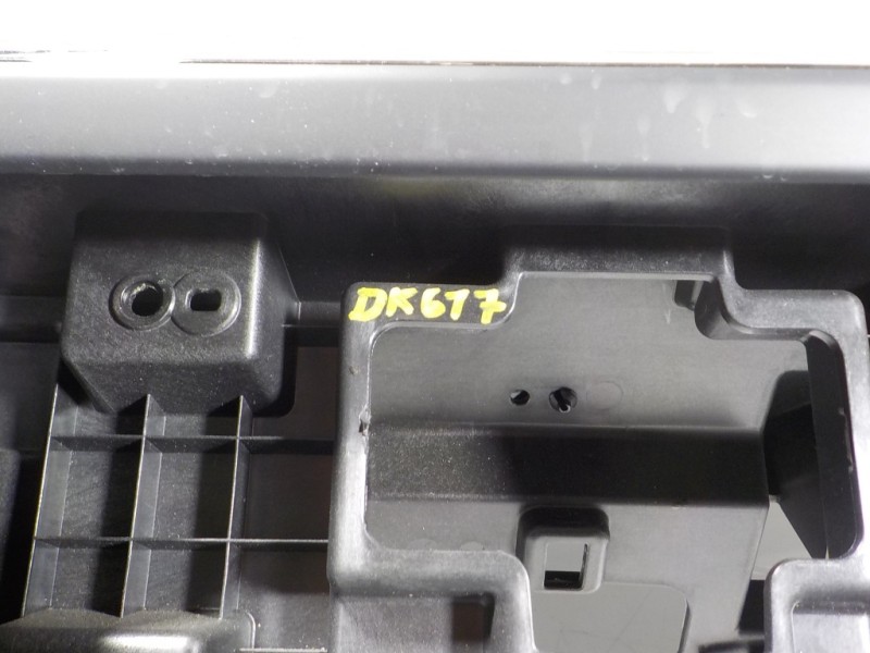 Recambio de salpicadero para land rover range rover evoque evoque referencia OEM IAM LR129264  K8D2044A74AC