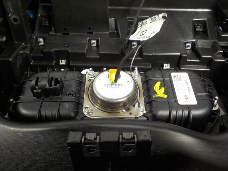 Recambio de salpicadero para land rover range rover evoque evoque referencia OEM IAM LR129264  K8D2044A74AC