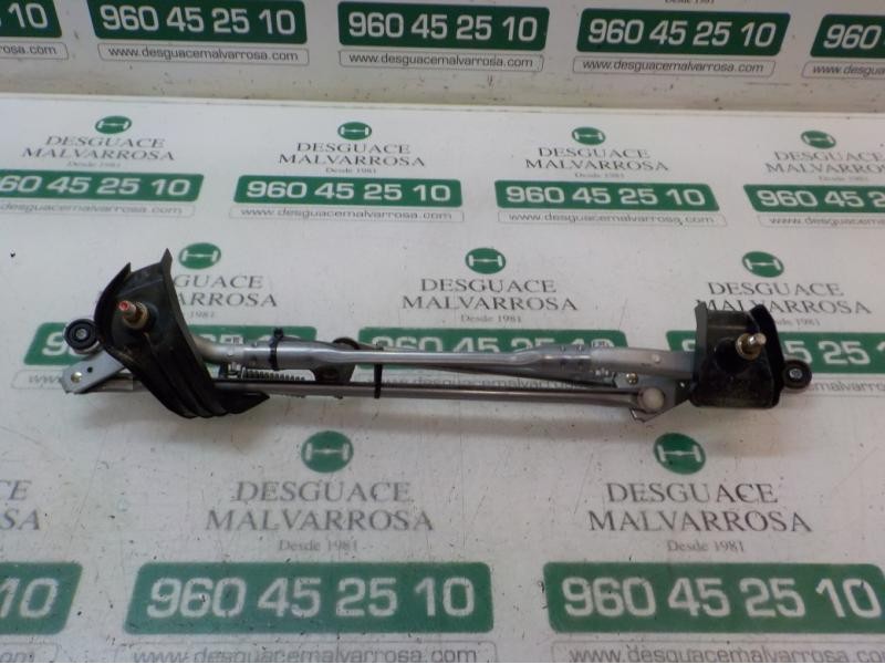 Recambio de articulacion limpia delantero para toyota rav4 hybrid fwd referencia OEM IAM 8515042240  