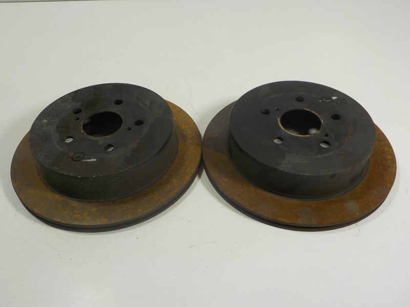 Recambio de disco freno trasero para lexus rx 450h referencia OEM IAM 4243148080  