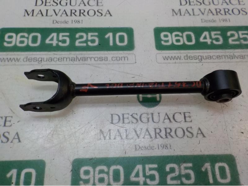 Recambio de brazo suspension inferior trasero izquierdo para toyota rav4 hybrid fwd referencia OEM IAM 4871042040  