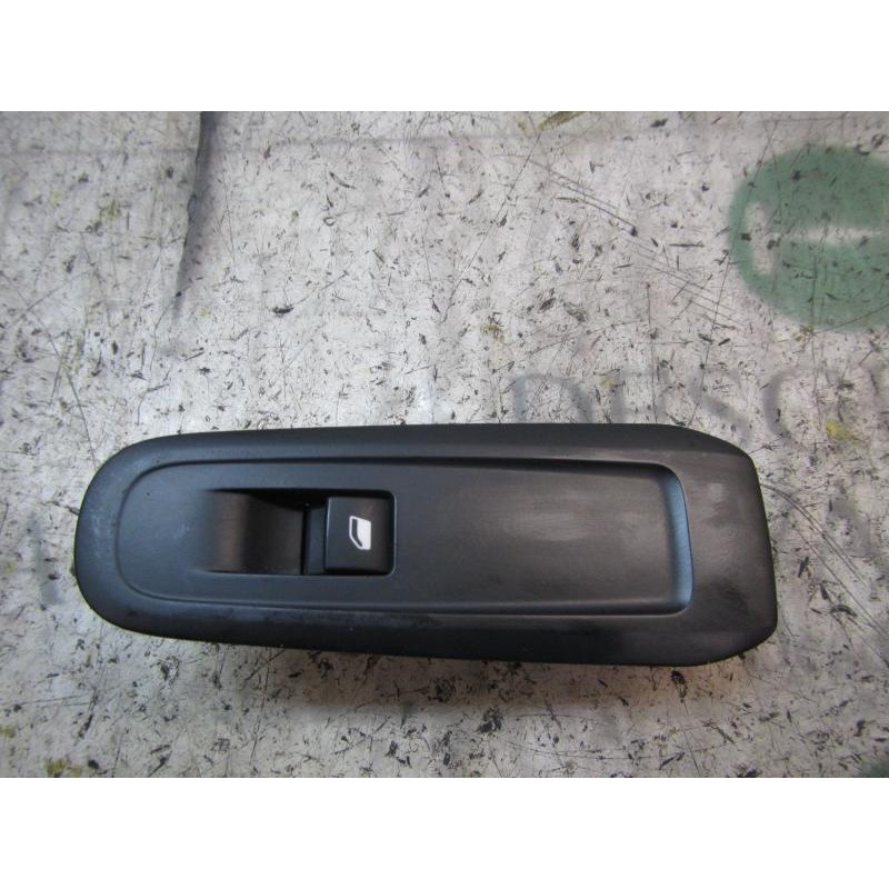 Recambio de mando elevalunas delantero derecho para peugeot 308 active referencia OEM IAM 96762292ZD  