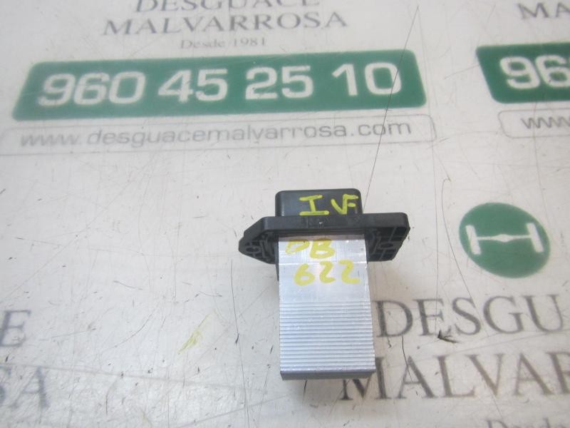 Recambio de resistencia calefaccion para hyundai i40 1.7 crdi cat referencia OEM IAM 971792J000  