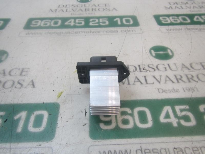 Recambio de resistencia calefaccion para hyundai i40 1.7 crdi cat referencia OEM IAM 971792J000  