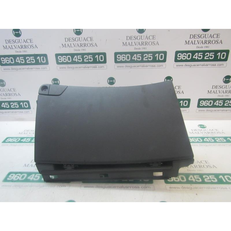 Recambio de guantera para hyundai i40 1.7 crdi cat referencia OEM IAM 845103Z100RY  