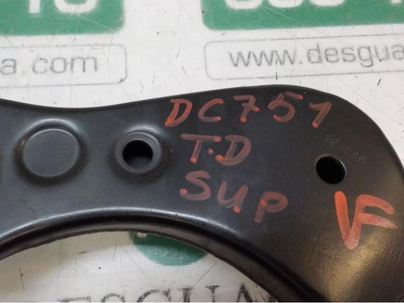 Recambio de brazo suspension superior trasero derecho para toyota rav4 hybrid fwd referencia OEM IAM 4877042050  