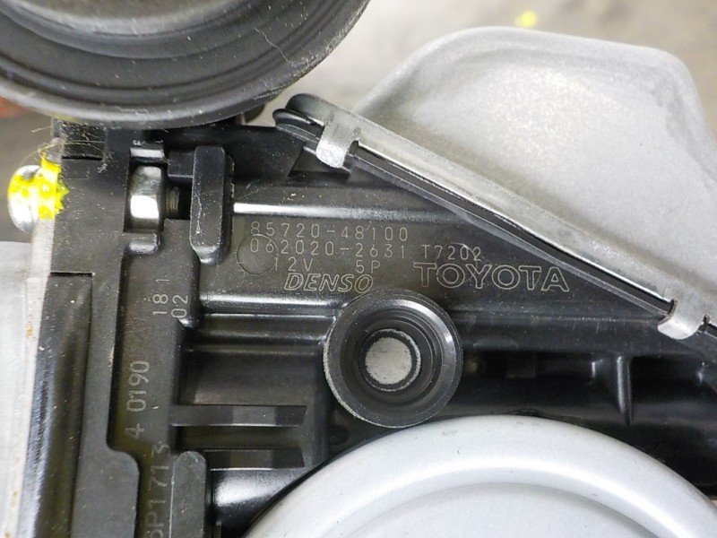 Recambio de elevalunas delantero izquierdo para lexus rx 450h referencia OEM IAM 6980248060 8572048100 0620202631