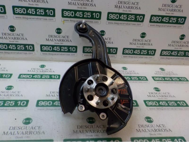 Recambio de mangueta trasera derecha para toyota rav4 hybrid fwd referencia OEM IAM 4230442060  