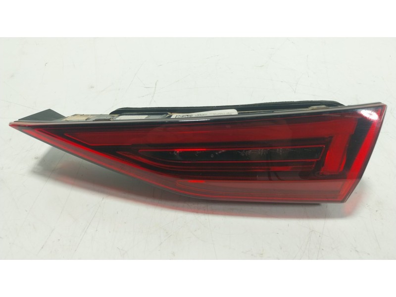 Recambio de piloto trasero derecho interior para audi a3 sportback (8ya, 8yf) 35 tdi referencia OEM IAM  8Y0945308 