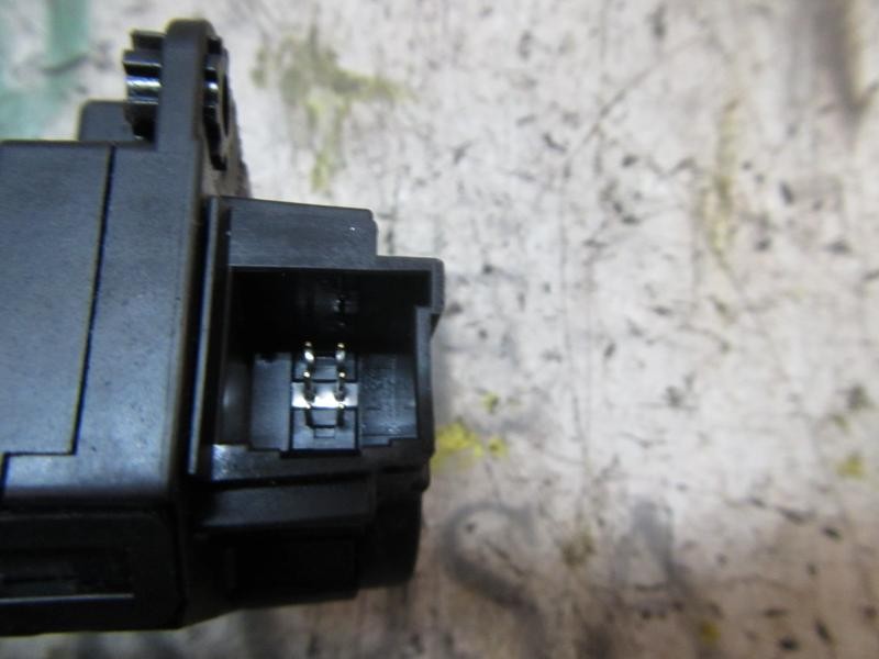 Recambio de motor apertura trampillas climatizador para peugeot 308 active referencia OEM IAM 6479E1 Z5509001 Z5509001