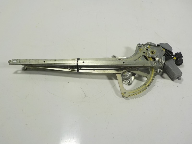 Recambio de elevalunas trasero izquierdo para lexus rx 450h referencia OEM IAM 6980248070 8572048090 0620201422