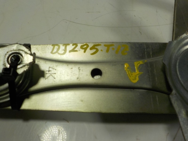 Recambio de elevalunas trasero izquierdo para lexus rx 450h referencia OEM IAM 6980248070 8572048090 0620201422