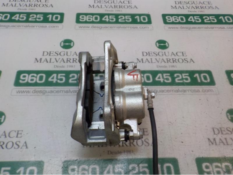 Recambio de pinza freno delantera derecha para toyota rav4 hybrid fwd referencia OEM IAM 4773042130  