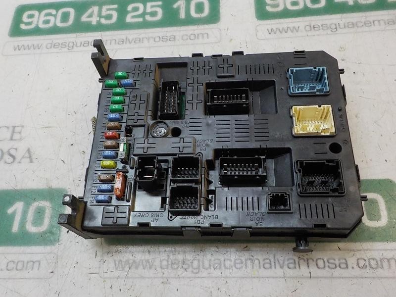 Recambio de caja reles / fusibles para citroën berlingo station wagon sx multispace referencia OEM IAM  6500Z1 