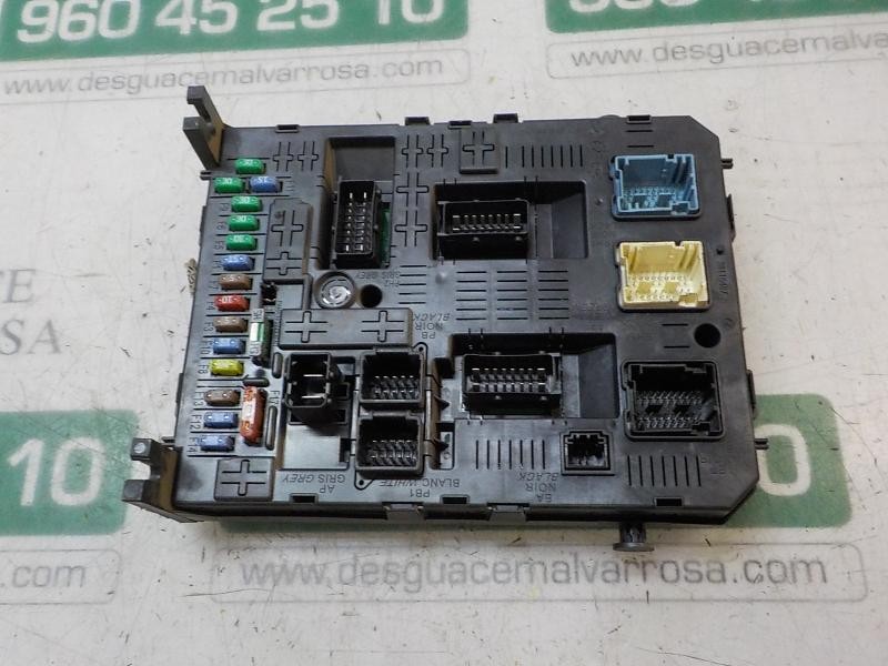 Recambio de caja reles / fusibles para citroën berlingo station wagon sx multispace referencia OEM IAM  6500Z1 