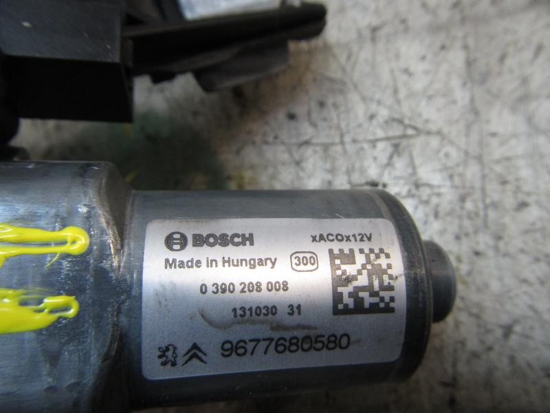 Recambio de motor limpia trasero para peugeot 308 active referencia OEM IAM 9677680580 9677680580 0390208008