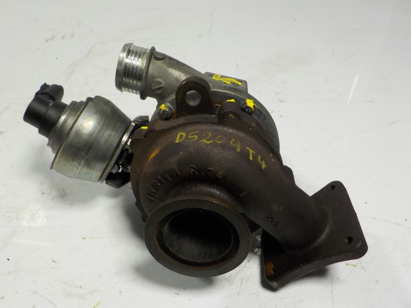 Recambio de turbocompresor para volvo v40 2.0 diesel cat referencia OEM IAM  31380220 