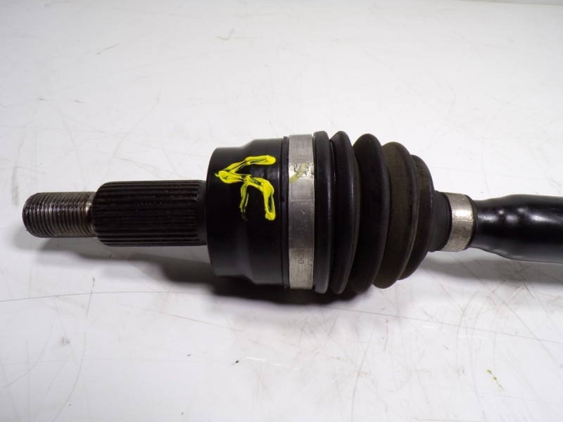 Recambio de transmision trasera izquierda para land rover range rover evoque evoque referencia OEM IAM LR133251 K8D24K139AC K8D2