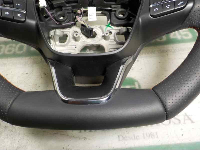 Recambio de volante para ford focus 1.0 ecoboost cat referencia OEM IAM 2542753  