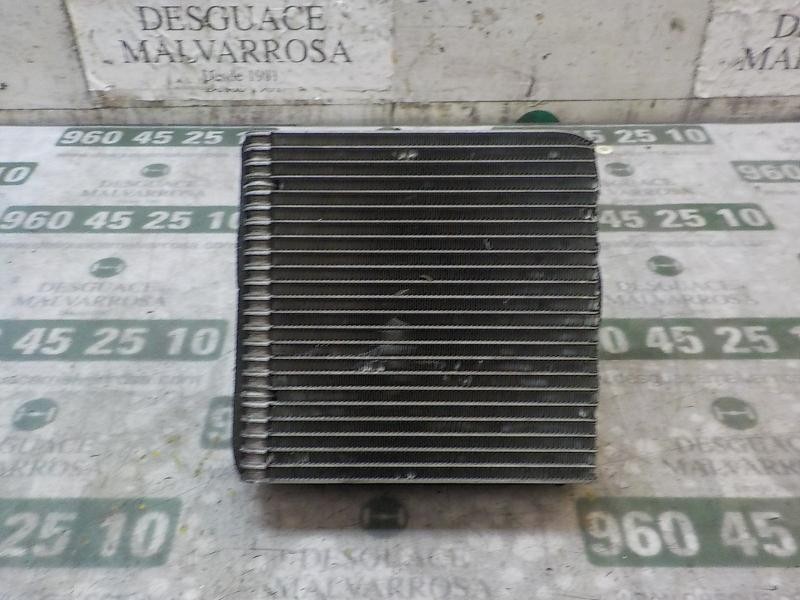 Recambio de evaporador aire acondicionado para volkswagen touran (1t1) 2.0 tdi referencia OEM IAM 1K1820103A  