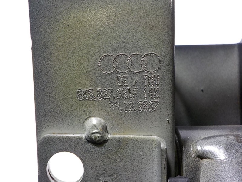 Recambio de moldura para audi a4 ber. (b8) 2.0 16v tdi referencia OEM IAM 8K5827301J 8K5827301F 8K5827302J