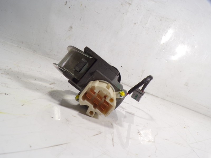 Recambio de antirrobo para nissan juke (f15) 1.5 turbodiesel cat referencia OEM IAM D8700BA60A 4419AMW1014 21669775