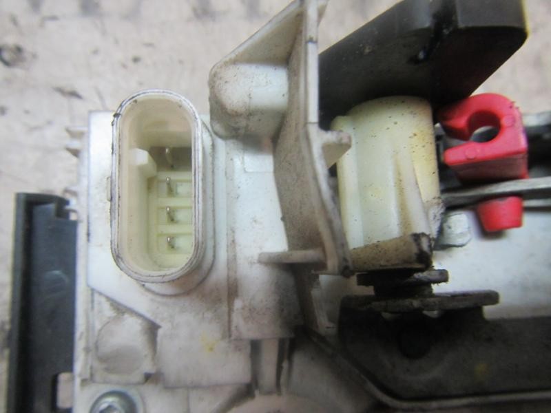 Recambio de cerradura puerta delantera derecha para chrysler jeep compass 2.0 crd cat referencia OEM IAM 4589416AA  