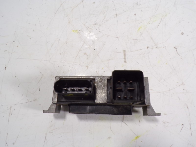 Recambio de caja precalentamiento para nissan juke (f15) 1.5 turbodiesel cat referencia OEM IAM 11067JD50B 8200558438A 820055843