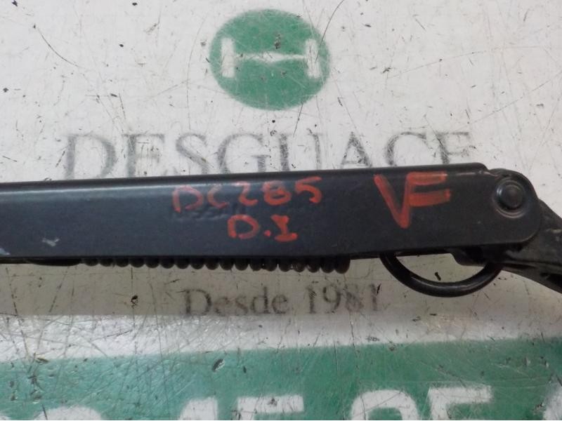 Recambio de brazo limpia delantero izquierdo para nissan x-trail (t30) le referencia OEM IAM 288818H900  