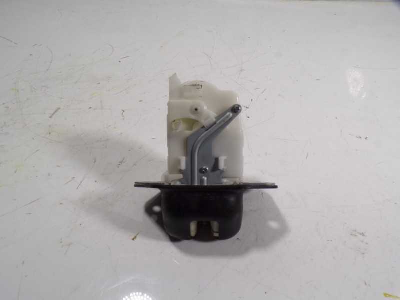 Recambio de cerradura maletero / porton para nissan juke (f15) 1.5 turbodiesel cat referencia OEM IAM 90502EN00A  