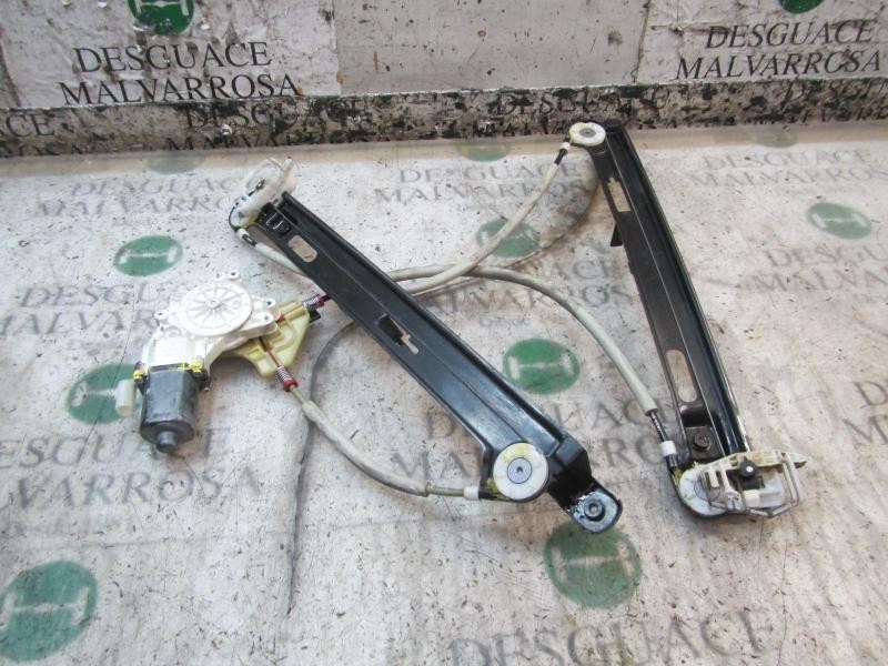 Recambio de elevalunas delantero derecho para chrysler jeep compass 2.0 crd cat referencia OEM IAM 68002898AA  