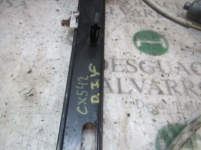 Recambio de elevalunas delantero izquierdo para chrysler jeep compass 2.0 crd cat referencia OEM IAM 68002899AA  