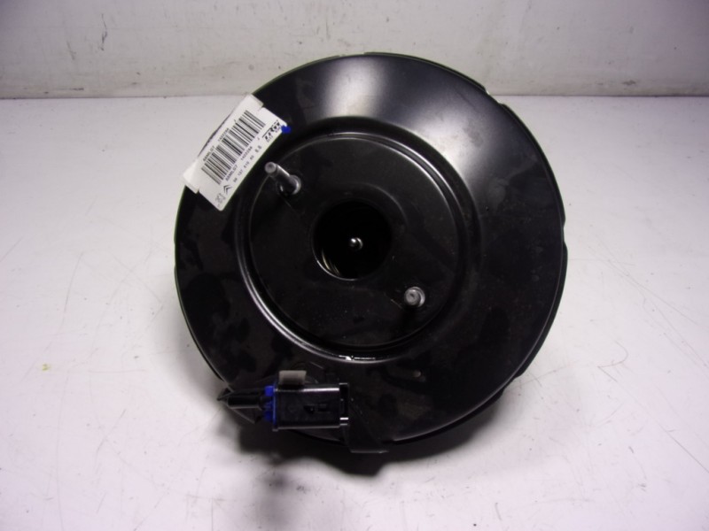 Recambio de servofreno para citroën c3 aircross 1.2 12v e-thp referencia OEM IAM 1635068680 9813761080 