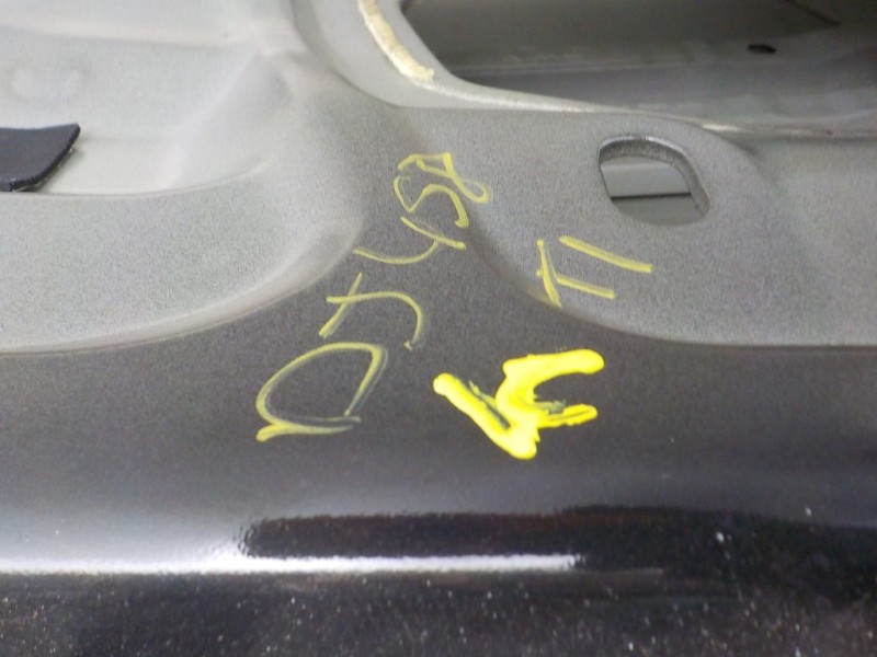 Recambio de puerta trasera izquierda para renault scenic iii 1.5 dci diesel fap referencia OEM IAM 821017991R  