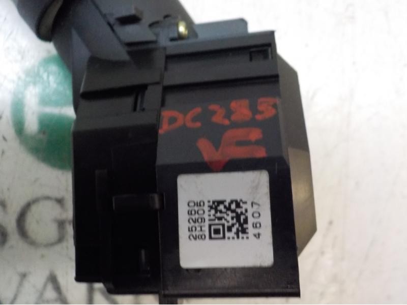 Recambio de mando limpia para nissan x-trail (t30) le referencia OEM IAM 252608H905 252608H905 