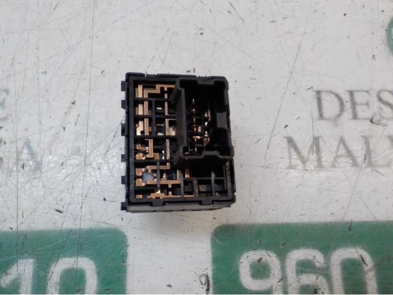 Recambio de mando retrovisor para nissan x-trail (t30) le referencia OEM IAM 25570AX005  