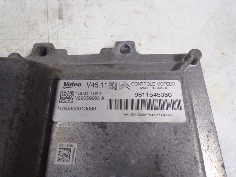 Recambio de centralita motor uce para peugeot 208 1.2 12v vti referencia OEM IAM 1614305080 9811548080 V29059263A