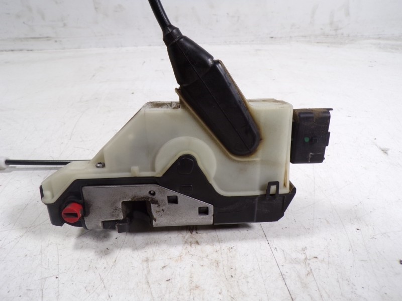 Recambio de cerradura puerta trasera izquierda para peugeot 208 1.2 12v vti referencia OEM IAM 9812501280 9812501280 