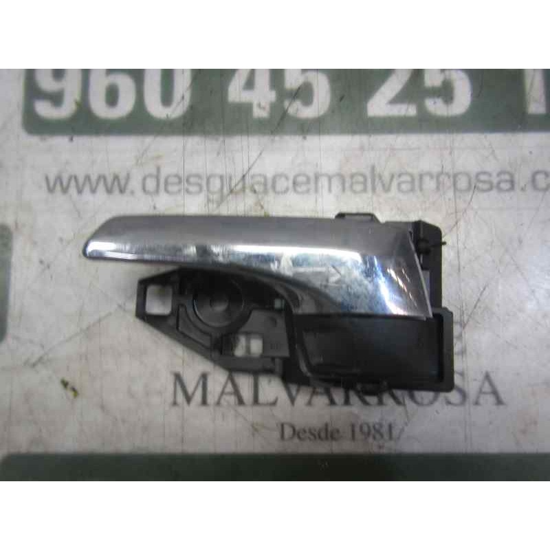 Recambio de maneta interior delantera izquierda para toyota prius+ 1.8 16v (híbrido) referencia OEM IAM 6920633121C0  