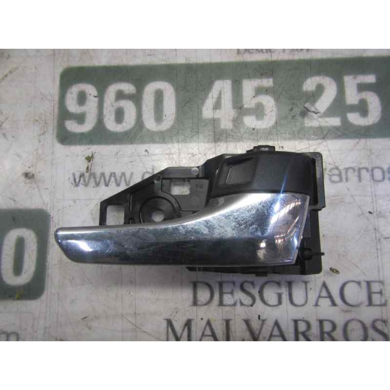 Recambio de maneta interior trasera derecha para toyota prius+ 1.8 16v (híbrido) referencia OEM IAM 6920533111C0  