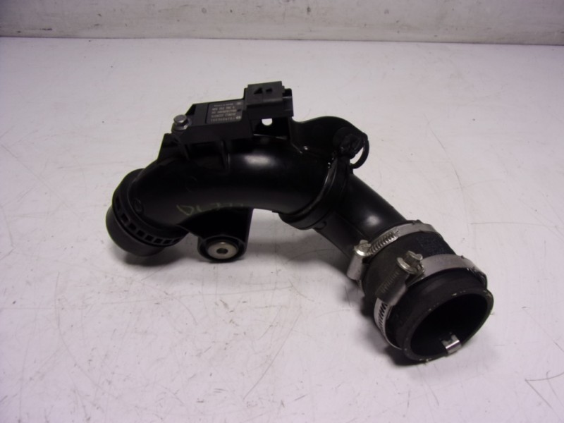 Recambio de tubo intercooler para citroën c3 aircross 1.2 12v e-thp referencia OEM IAM 9812736080  