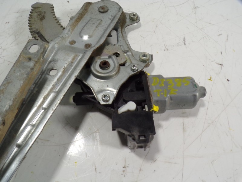 Recambio de elevalunas trasero izquierdo para nissan juke (f15) 1.5 turbodiesel cat referencia OEM IAM 827211U600 82730CV01B 