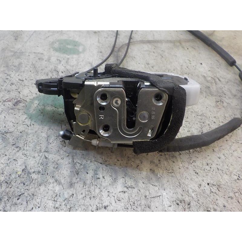 Recambio de cerradura puerta trasera derecha para nissan micra (k13) 1.2 cat referencia OEM IAM   