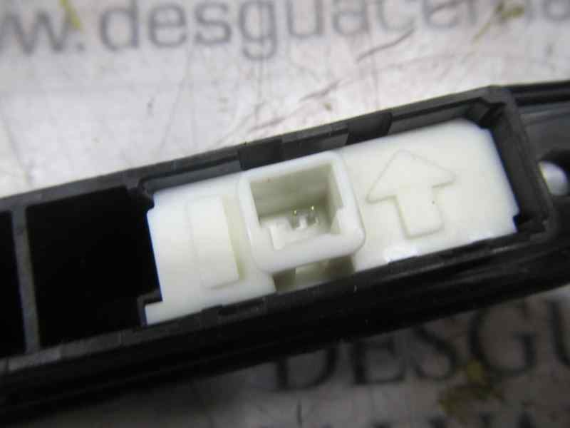 Recambio de maneta porton para toyota prius+ 1.8 16v (híbrido) referencia OEM IAM 8484028030  