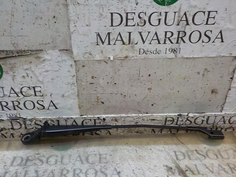 Recambio de brazo limpia delantero derecho para skoda fabia (5j2 ) urban referencia OEM IAM 5J1955410C  