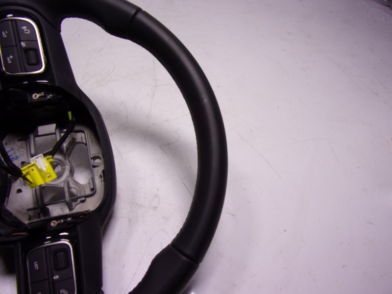 Recambio de volante para citroën c3 aircross 1.2 12v e-thp referencia OEM IAM 98118752ZD 98118752ZD 